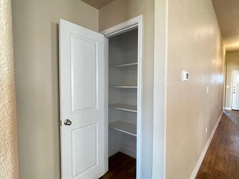 925 Coriander Rd — Photo 38