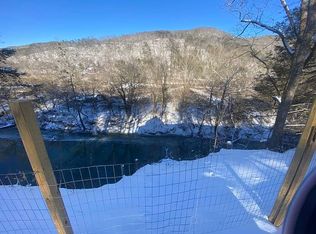 446 Sharpe Rd, Huntsville, TN 37756