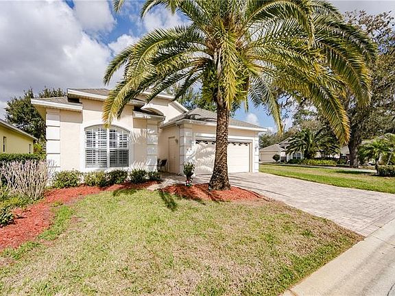 3rd image of 426 High Vista Dr