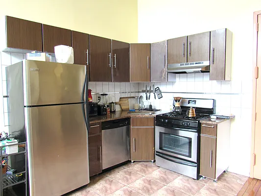 Rented by Corcoran | media 6