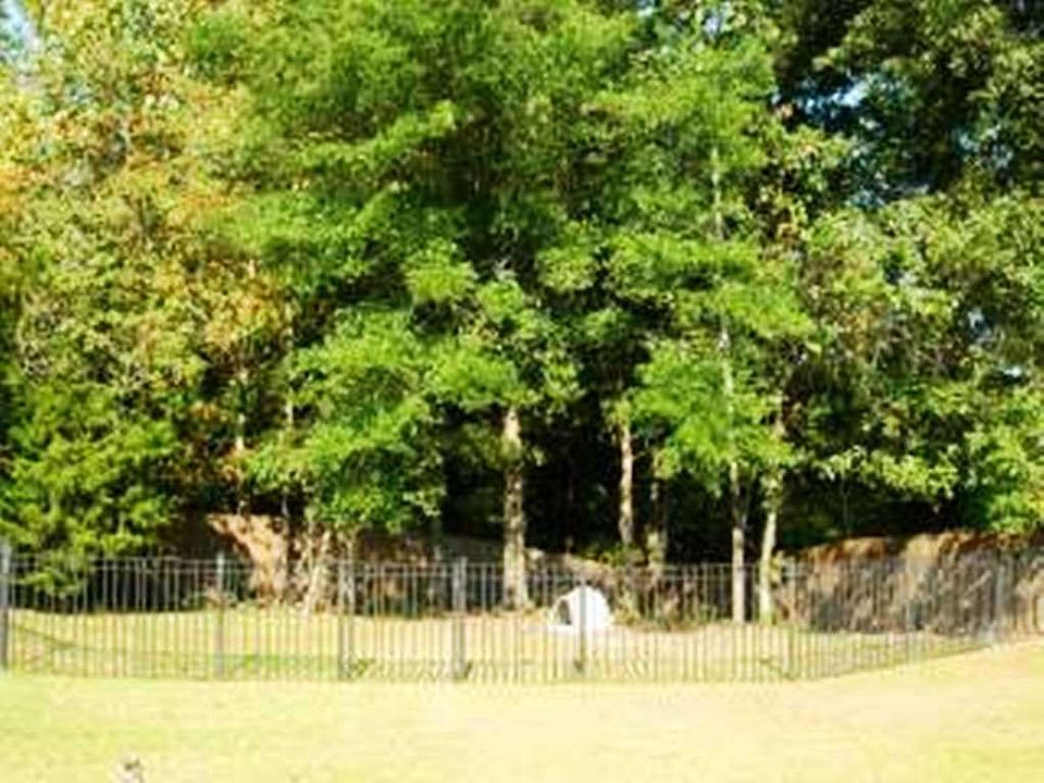 2nd image of 4487 Sir Galahad Ln