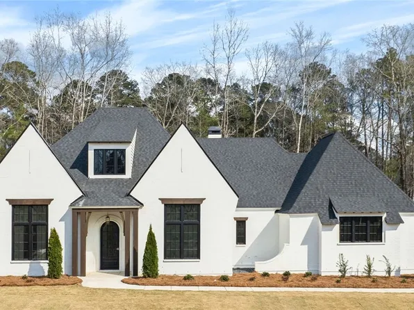 2109 Larkhill Ln, Auburn, AL 36830