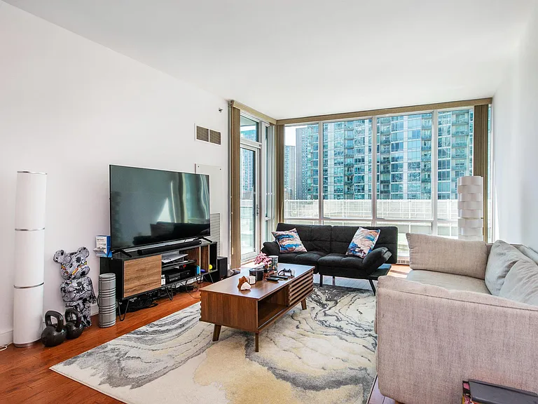 1 Shore Ln #1011R — Photo 6