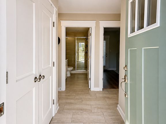 4th image of 3714 Clipper Bay Dr