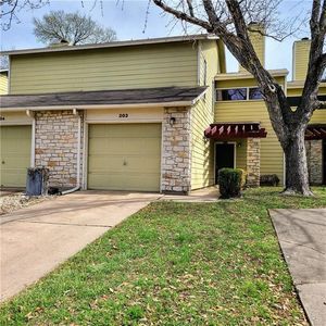 512 Eberhart Ln APT 203, Austin, TX, 78745