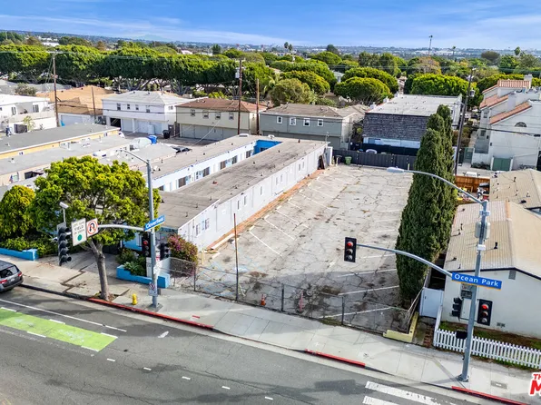 2338 Ocean Park Blvd, Santa Monica, CA 90405