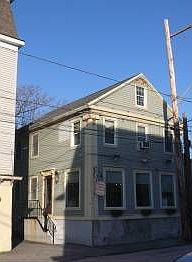 2nd image of 43 East St