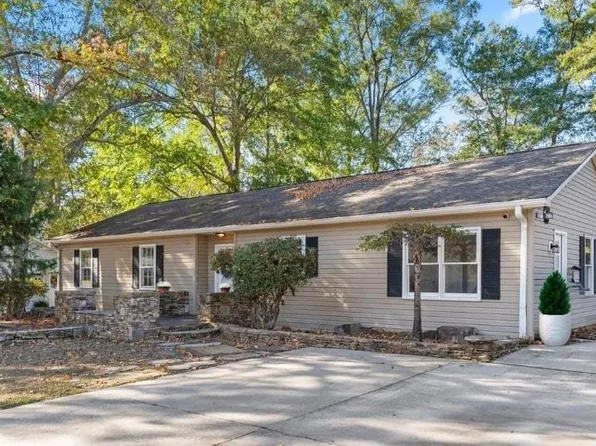 304 Brentwood Way, Simpsonville, SC 29680