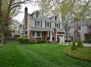 124 Makatom Dr, Cranford, NJ 07016