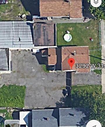 4th image of 3292 W 31st St