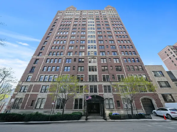 1120 N Lake Shore Dr #18CD, Chicago, IL 60611