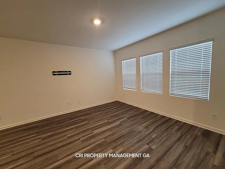 2662 Toucan Way — Photo 2