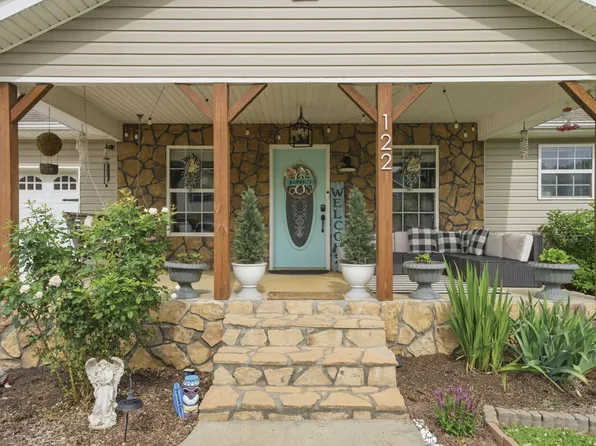 122 Lyndsey Dr, Chatsworth, GA 30705
