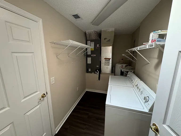 545 Golfview Ct — Photo 14