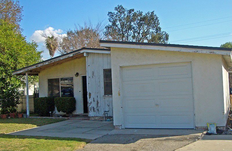 1st image of 230 S Hillward Ave