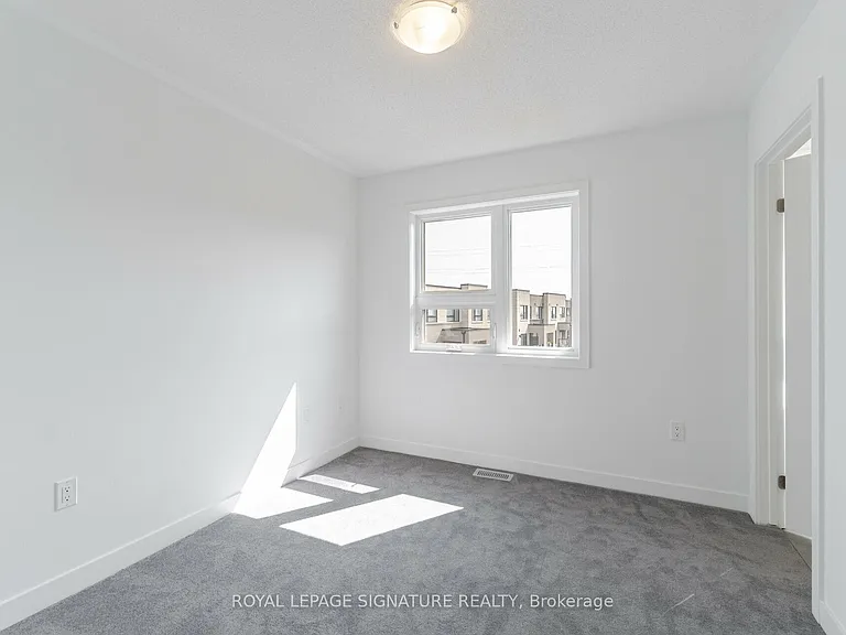 4886 Valera Rd — Photo 37