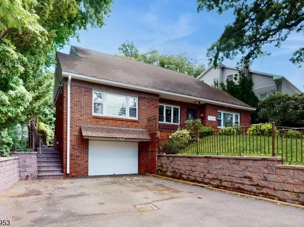103 The Circle, Passaic City, NJ 07055