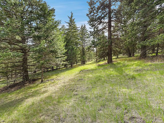 4th image of 60 Lake Hills Pl