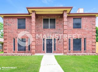 2206 Randi Rd, Rowlett, TX 75088
