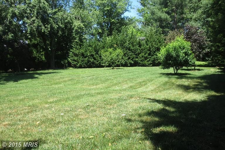2nd image of 15115 Mount Nebo Rd