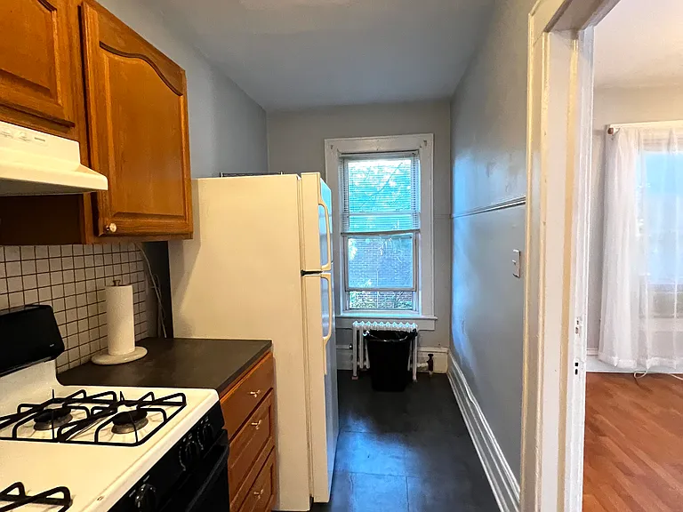 10 Arlington Ter #1 — Photo 12