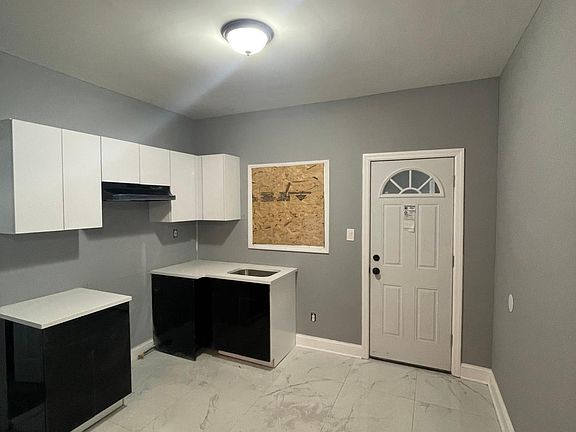 2nd image of 24 N 17th St Floor 2