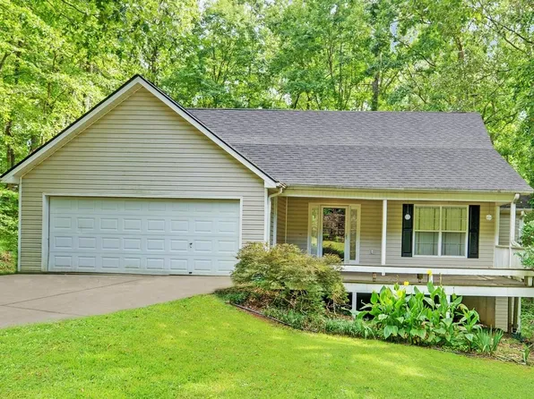 112 Hickory Ln, Ball Ground, GA 30107