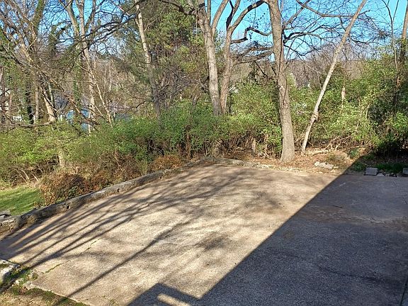 back parking and garage entry