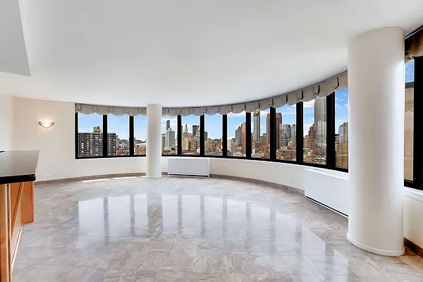 Sold by Thrasher Real Estate | media 2