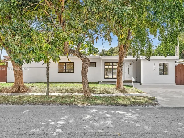 1600 SW 9th St, Fort Lauderdale, FL 33312