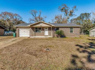 8270 Spicewood Rd, Pensacola, FL 32526