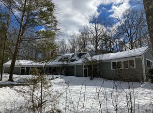 102 Conant Valley Rd, Pound Ridge, NY 10576