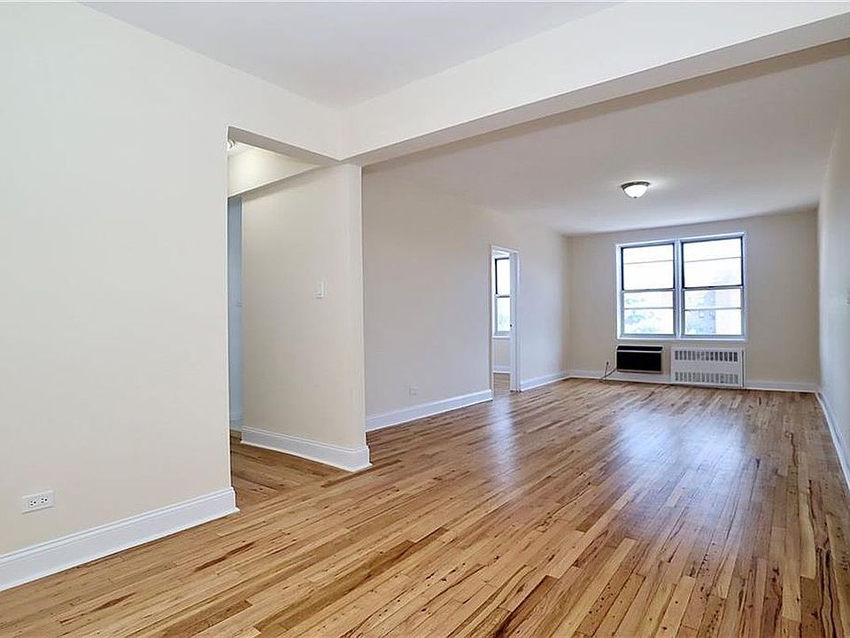 1st image of 2900 Ocean Ave APT 4L