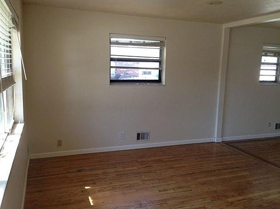 Living Room upstairs