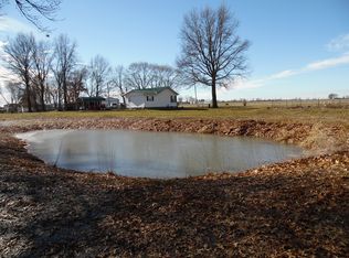 9746 Highway E, Centralia, MO 65240