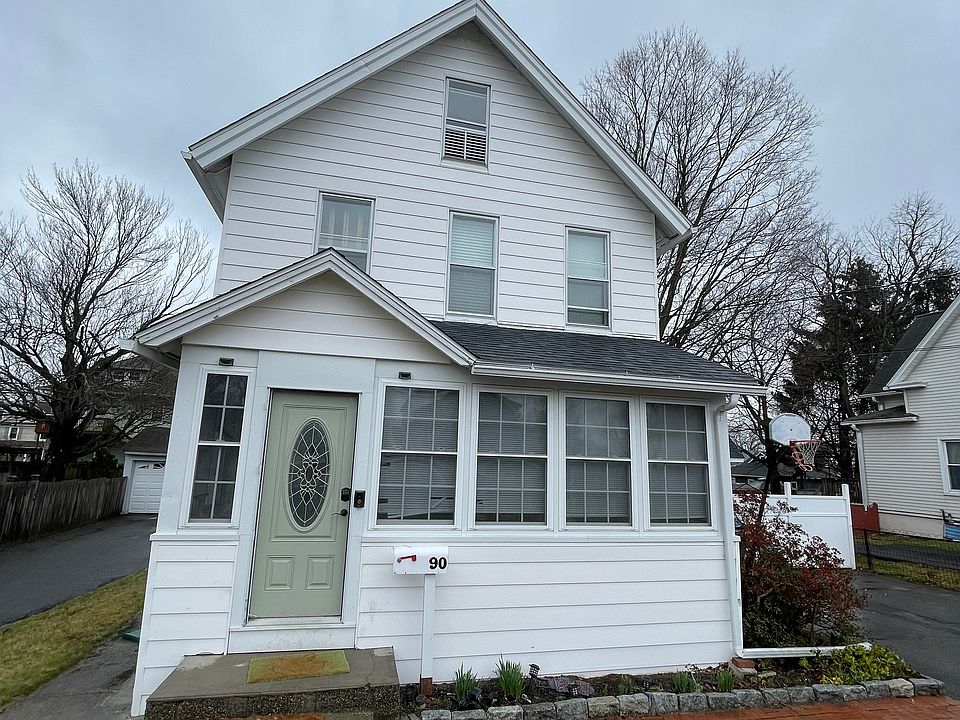 1st image of 90 Johnson Ave