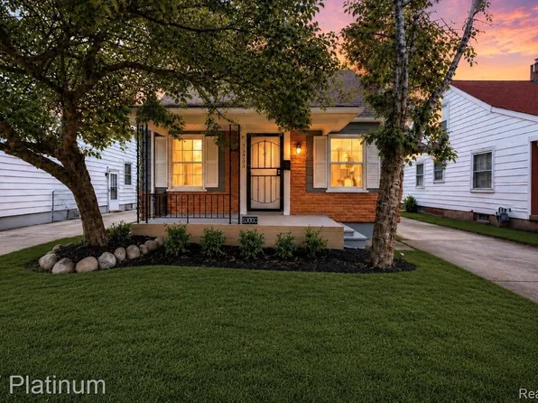 23809 Normandy Ave, Eastpointe, MI 48021