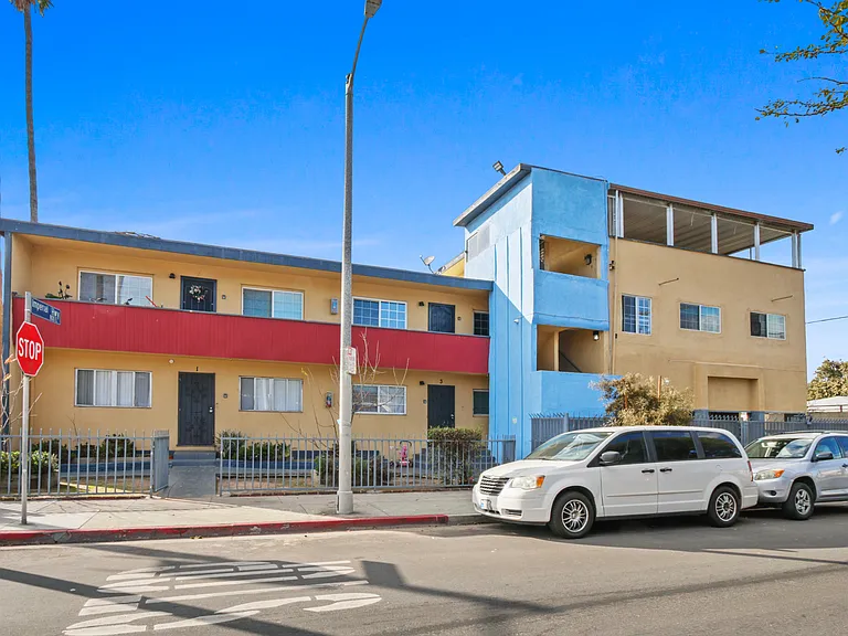 863 E Imperial Hwy #7 — Photo 13