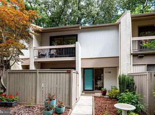 11708 Newbridge Ct, Reston, VA 20191