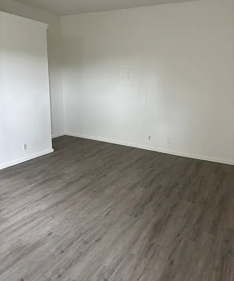1307 Mount Gleason Ave #204 — Photo 9