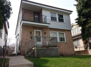 2823 S 9th St, Milwaukee, WI 53215