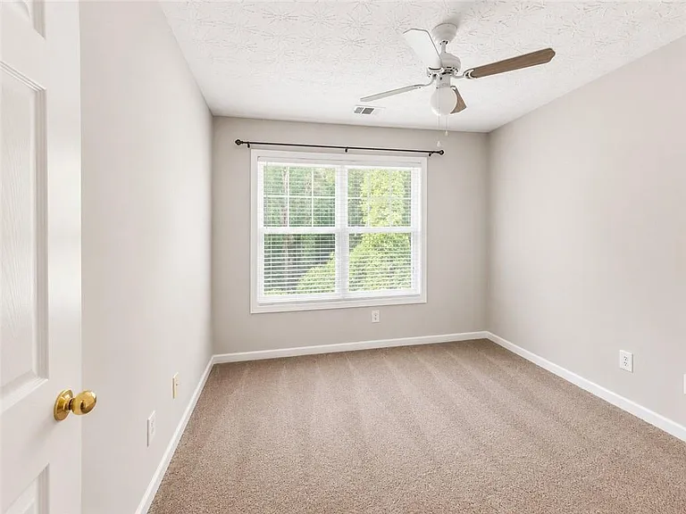3795 Austin Park Ln — Photo 11