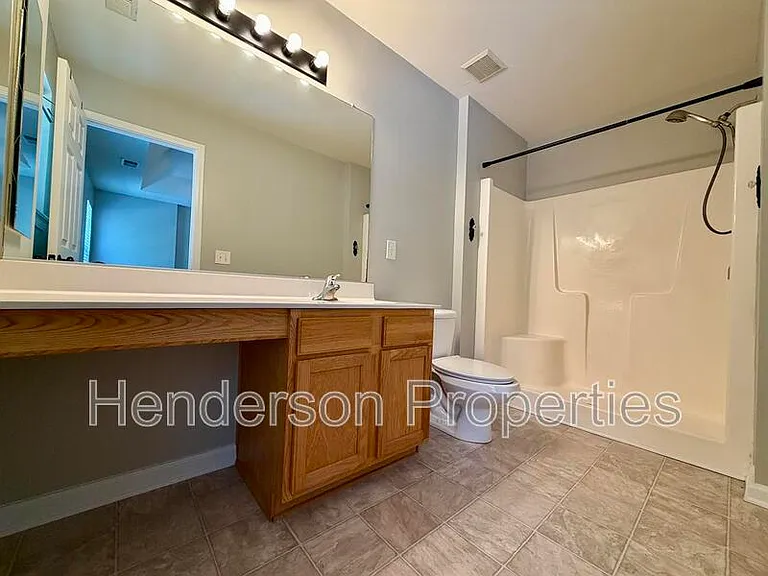 9552 Glenashley Dr — Photo 14