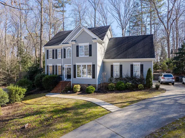 4916 Brambleridge Ct, Holly Springs, NC 27540