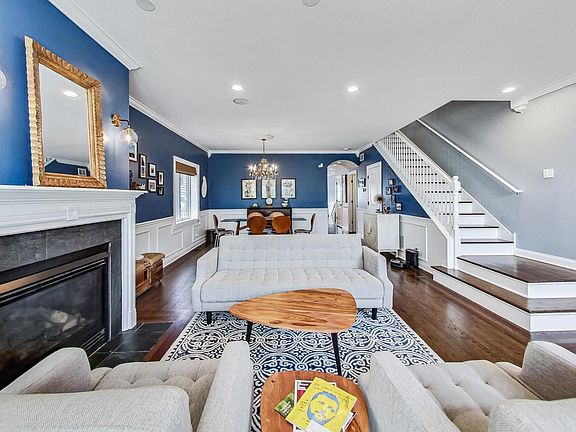 5th image of 2817 N Sawyer Ave