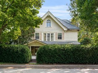 16 Kennard Rd, Brookline, MA 02445