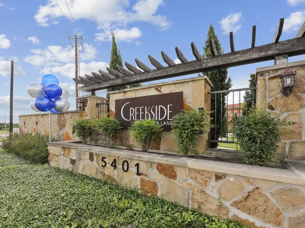 Creekside on Parmer Lane