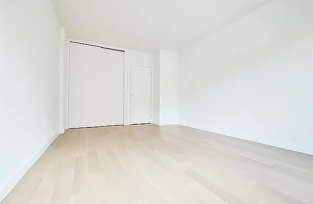 Bedroom, photo 3