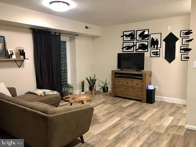 149 Paladin Dr — Photo 60