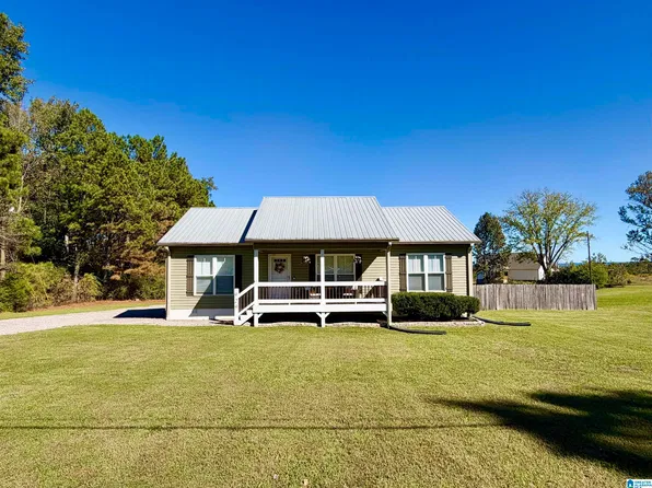 929 Holt Cir, Hayden, AL 35079